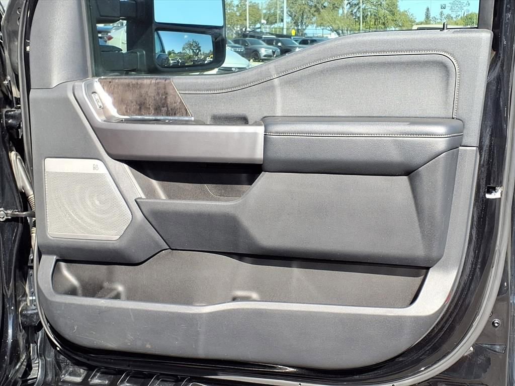 Used 2024 Ford F450 Lariat w/ Chrome Package AWD/4WD image 13