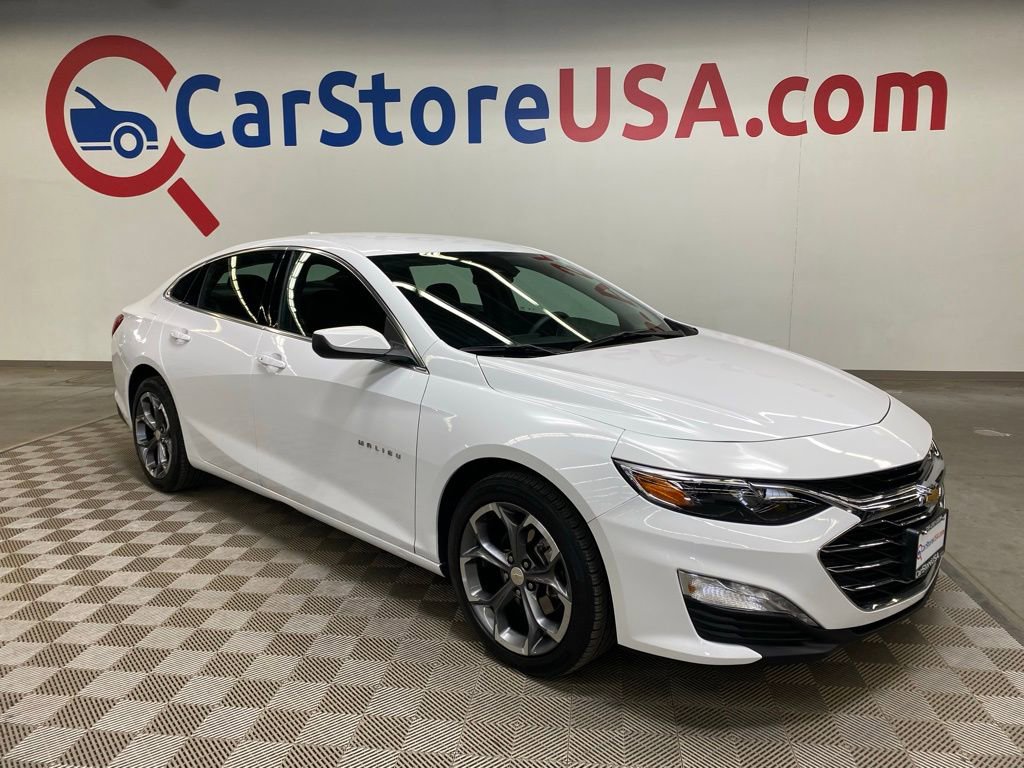 Used 2024 Chevrolet Malibu LT image 1