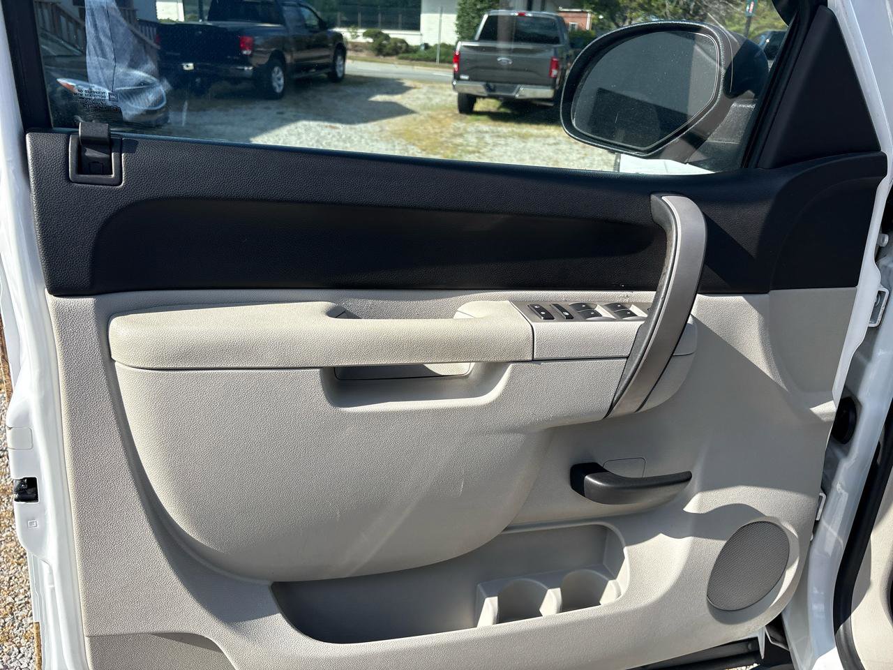 Used 2011 Chevrolet Silverado 1500 LT w/ All-Star Edition RWD image 21