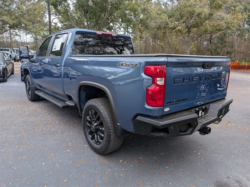 Used 2025 Chevrolet Silverado 2500 Custom w/ Custom Convenience Package image 6