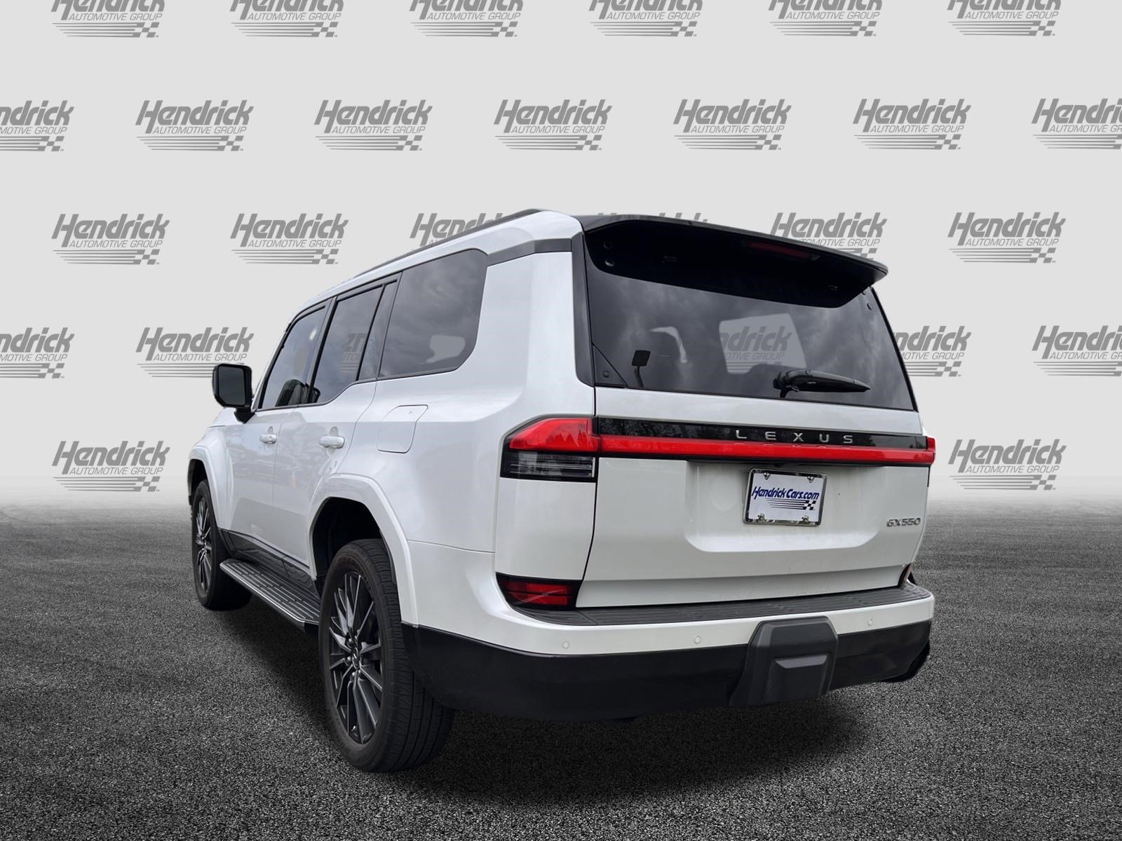 Used 2024 Lexus GX 550 w/ Cold Area Package image 9