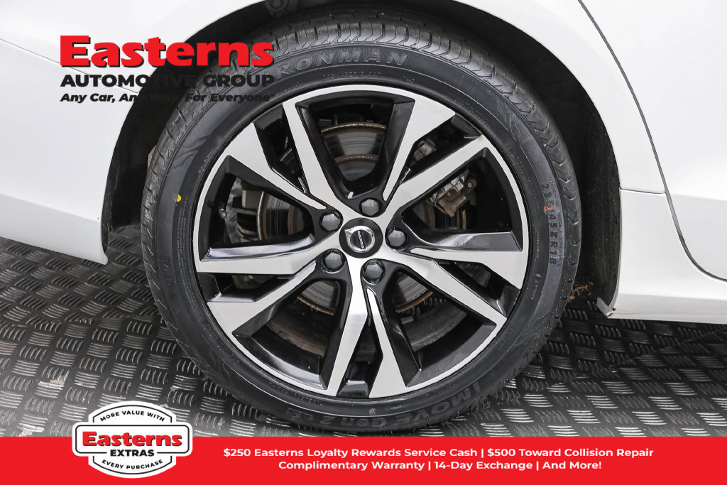 Used 2024 Volvo S60 B5 Core w/ Climate Package FWD image 32