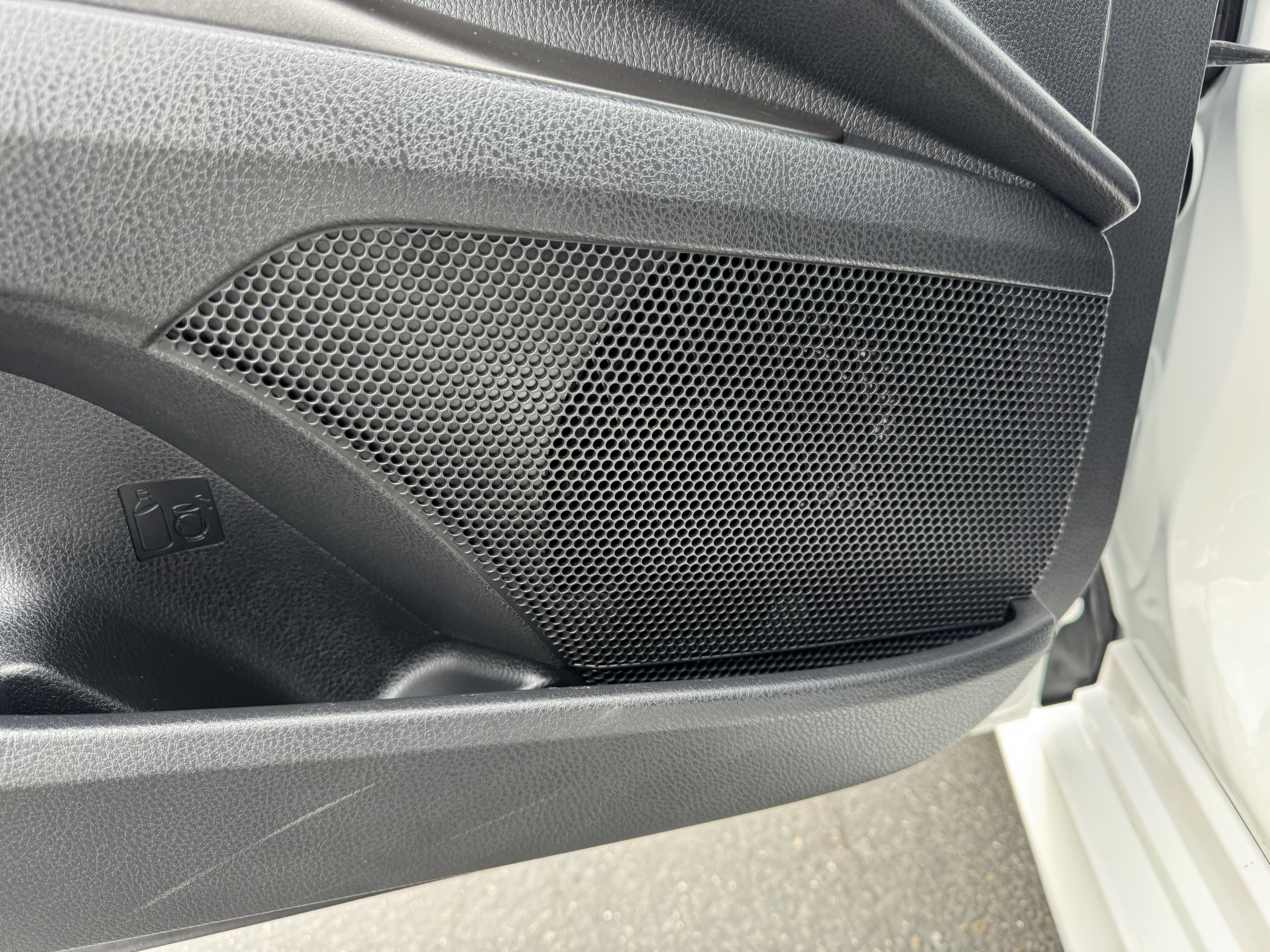 Used 2023 Toyota Camry LE image 12