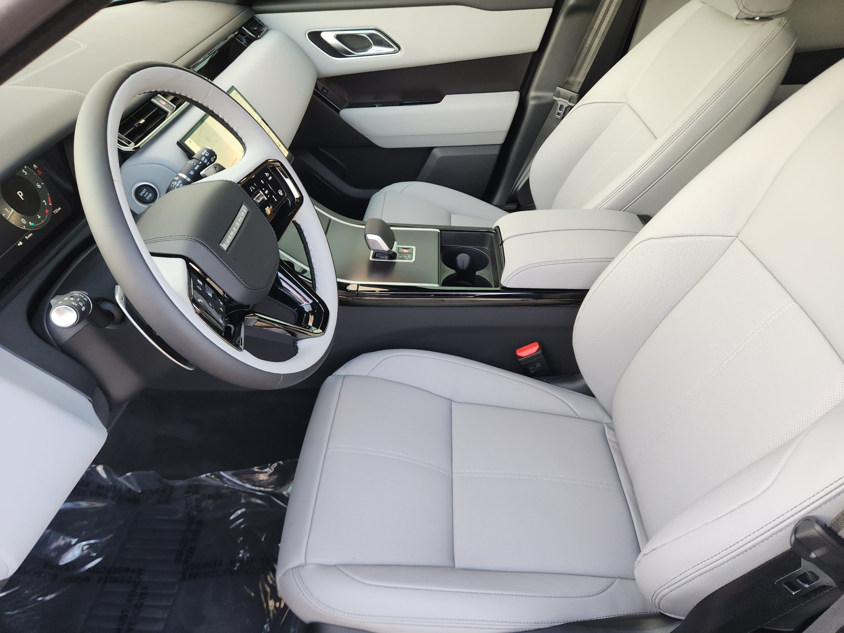 New 2026 Land Rover Range Rover Velar Belgravia AWD/4WD image 8
