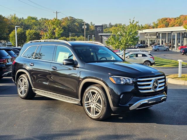 New 2026 Mercedes-Benz GLS 450 4MATIC image 1