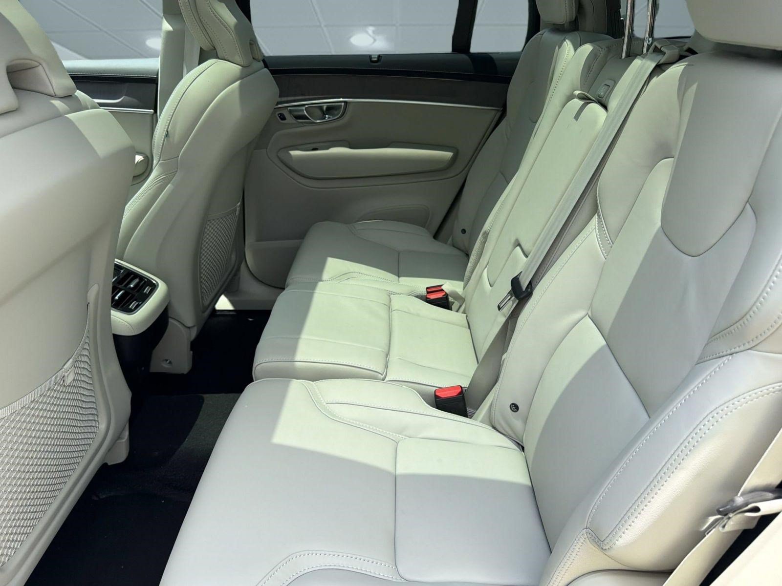 New 2026 Volvo XC90 B6 Ultra w/ Protection Package AWD/4WD image 23