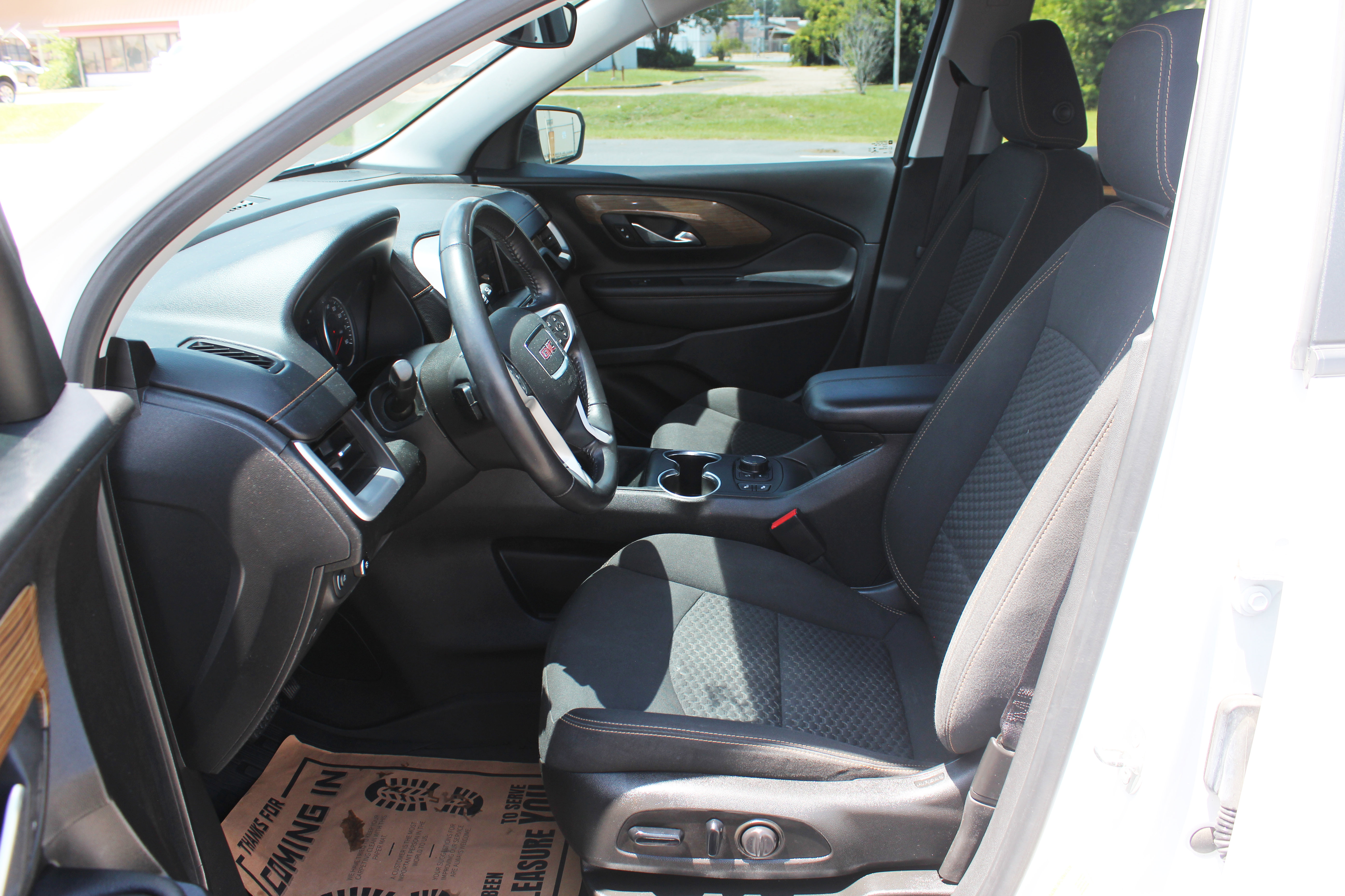 Used 2021 GMC Terrain SLE w/ Driver Convenience Package image 21