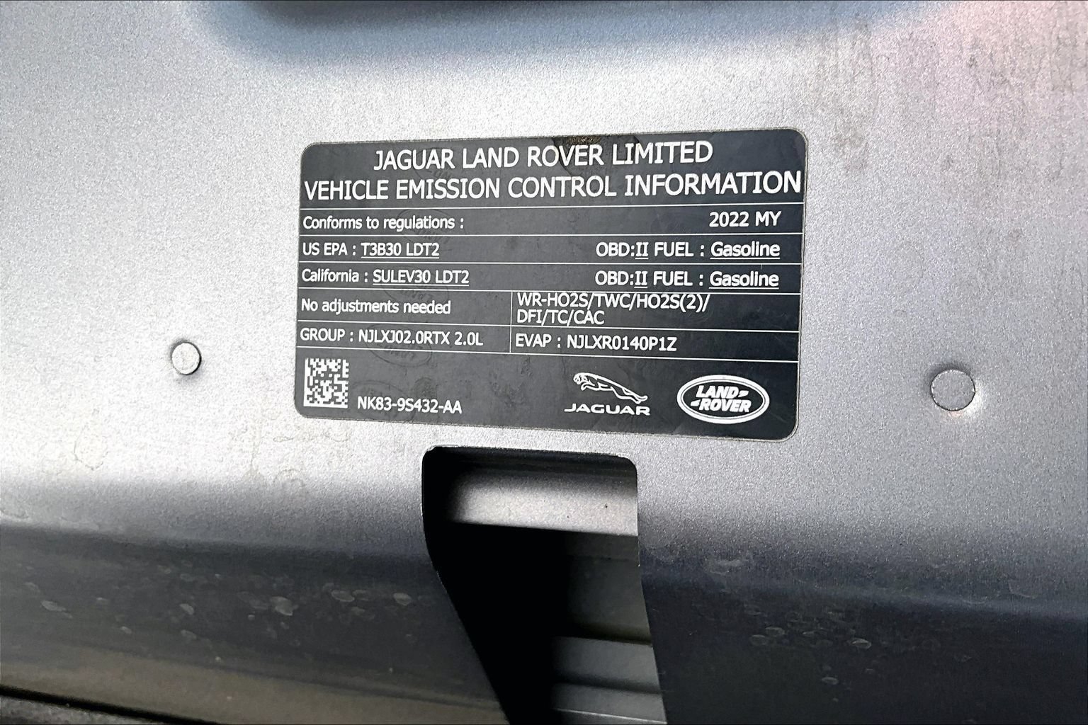 Used 2022 Land Rover Range Rover Velar R-Dynamic S AWD/4WD image 30