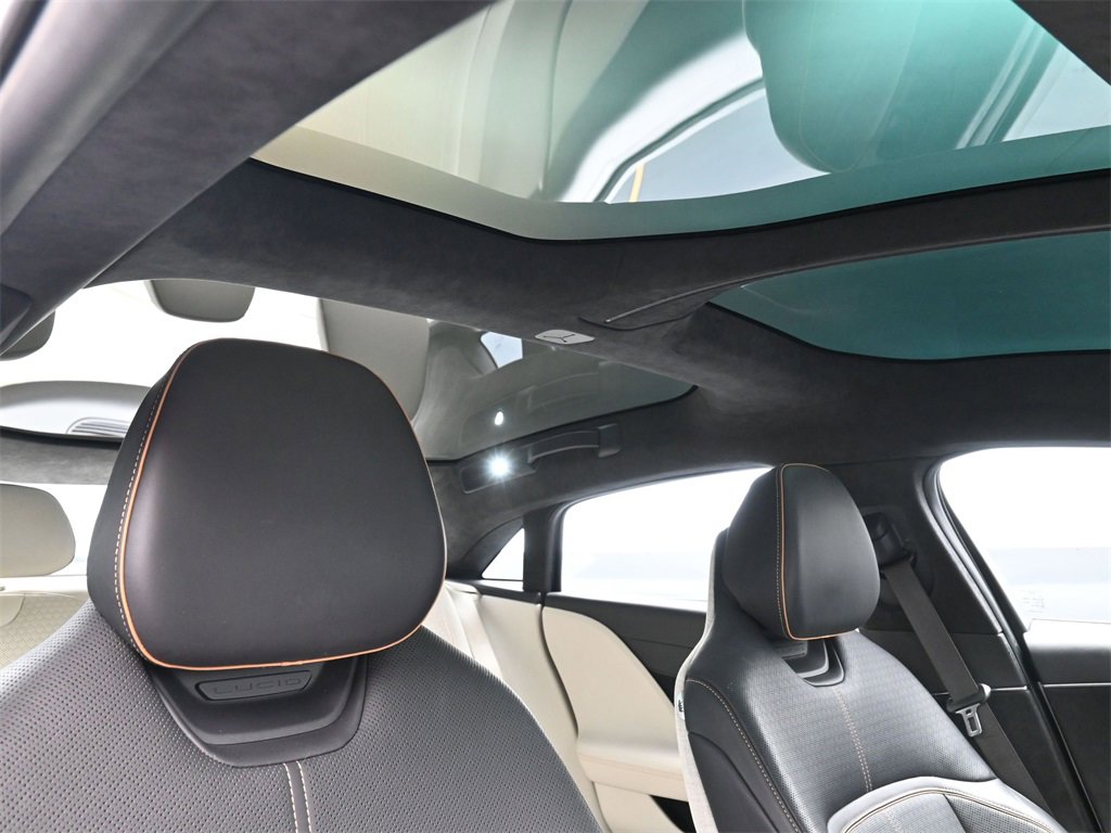 Used 2022 Lucid Air Grand Touring image 24