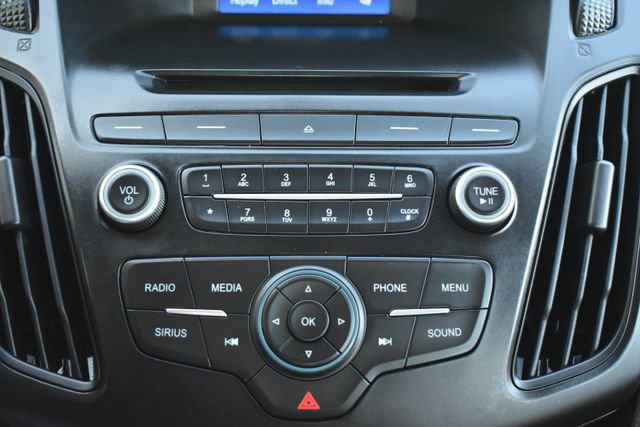 Used 2017 Ford Focus SE image 23