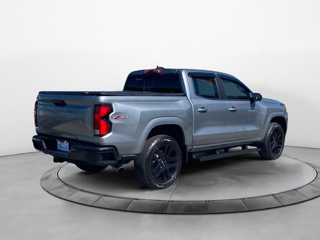 Used 2025 Chevrolet Colorado Z71 w/ Technology Package AWD/4WD image 5