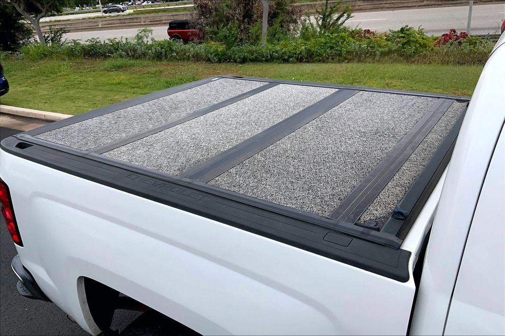 Used 2017 Chevrolet Silverado 1500 LT image 33