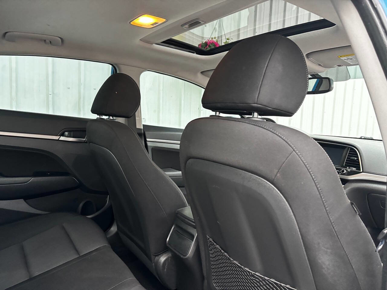 Used 2017 Hyundai Elantra Value Edition image 35