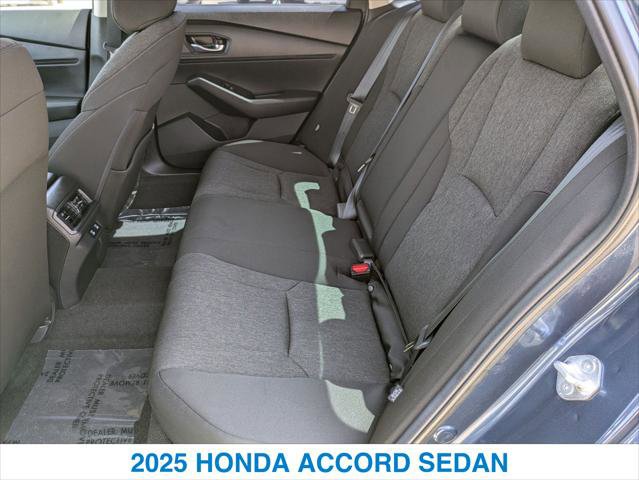 Certified 2025 Honda Accord SE image 22