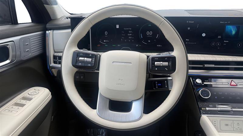 Used 2025 Hyundai Santa Fe Calligraphy FWD image 13