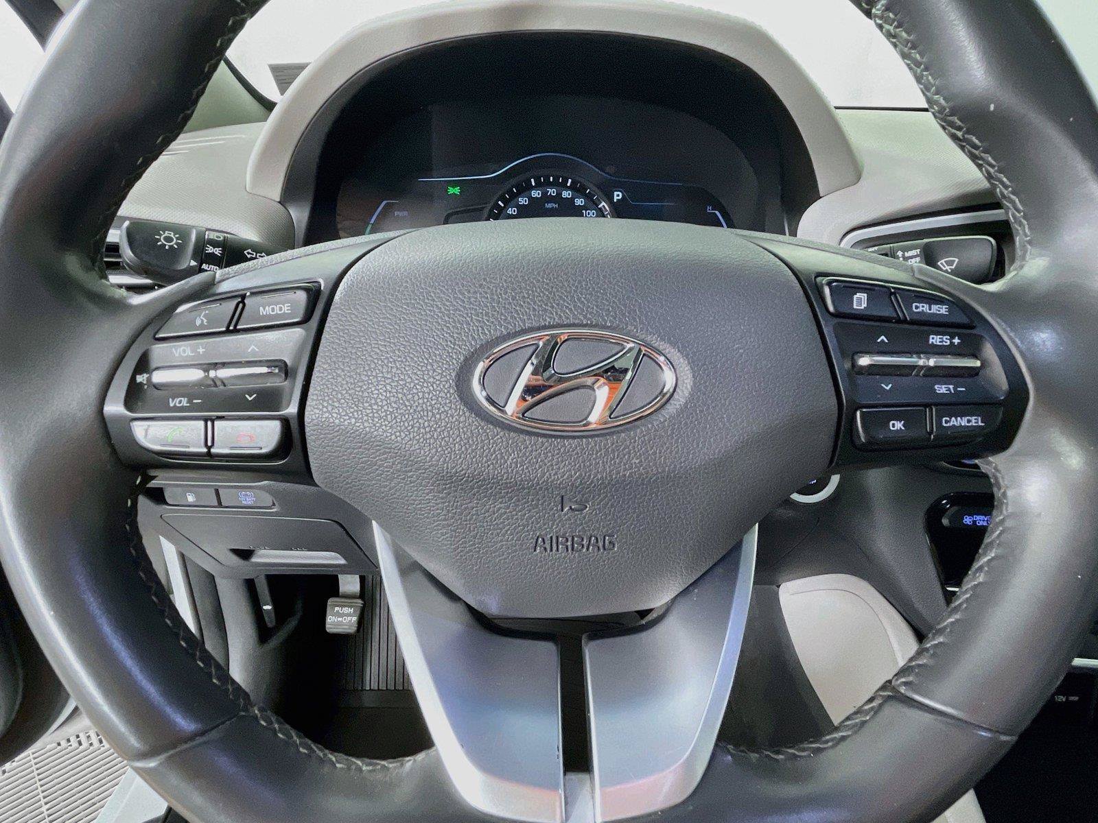 Used 2017 Hyundai Ioniq Limited FWD image 14