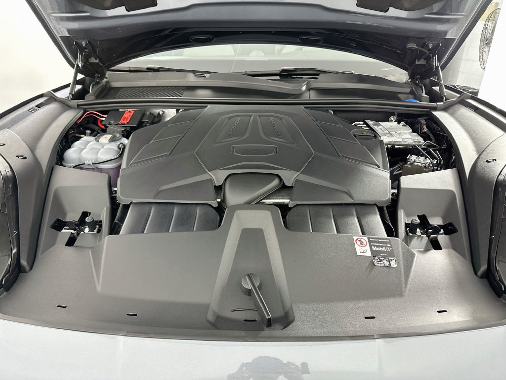 New 2026 Porsche Cayenne AWD/4WD image 32