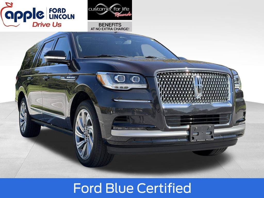 Used 2024 Lincoln Navigator L Reserve AWD/4WD image 1
