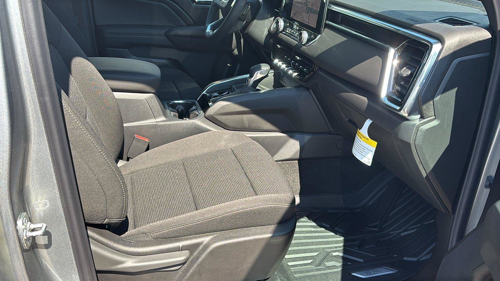 New 2026 GMC Canyon Elevation w/ Convenience Package RWD image 21