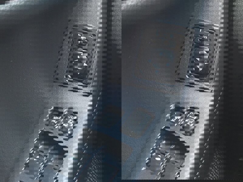 Used 2011 Mitsubishi Lancer Evolution GSR image 31