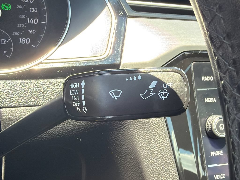 Used 2019 Volkswagen Arteon SE AWD/4WD image 29