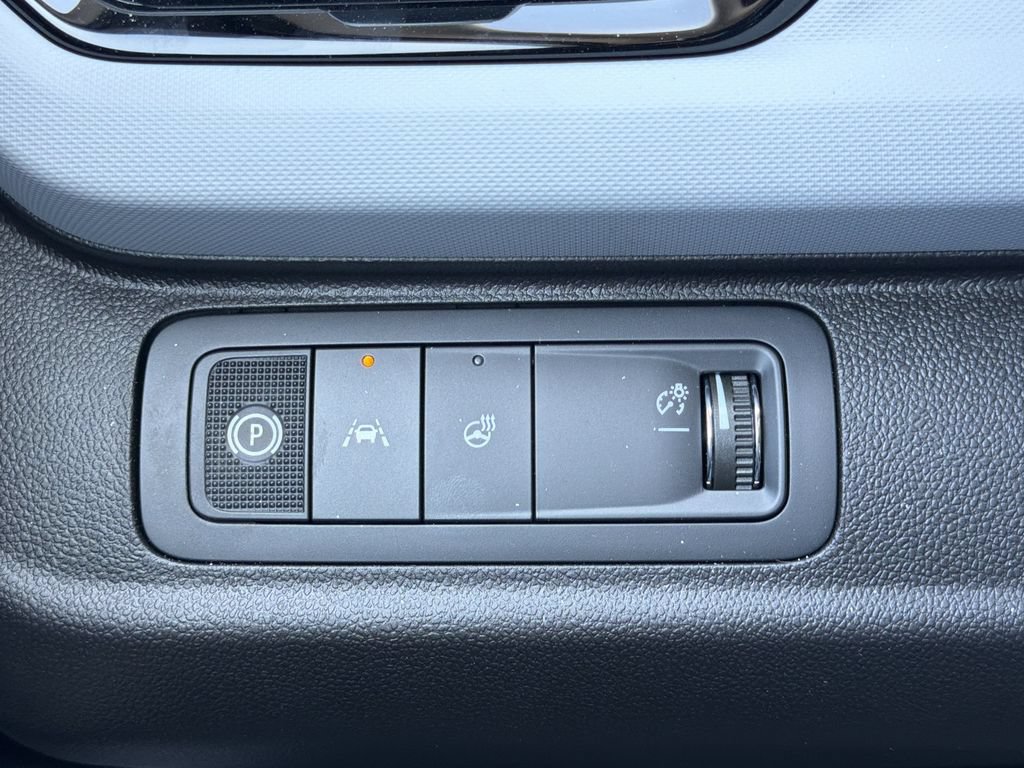 New 2027 Chevrolet Bolt RS w/ Technology Package FWD image 10