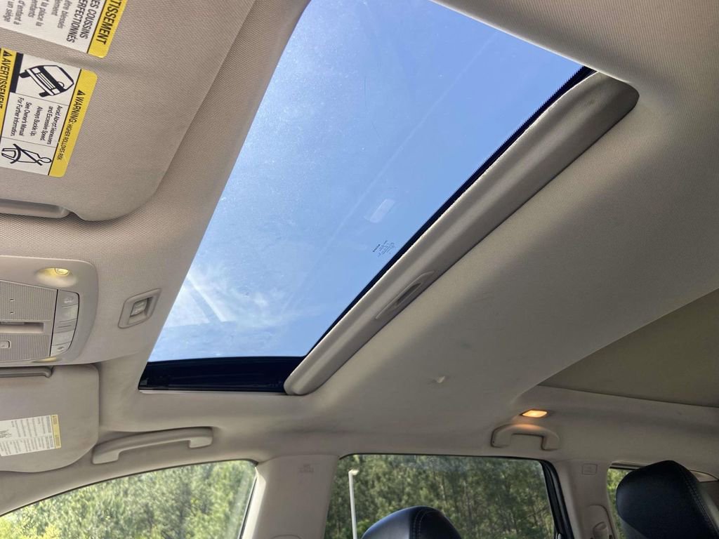 Used 2018 Nissan Pathfinder Platinum w/ Cargo Package FWD image 20