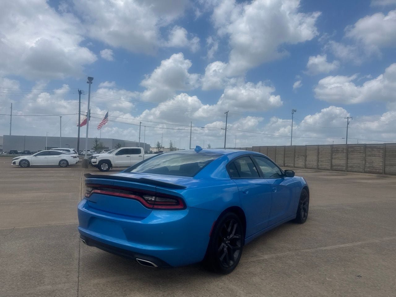 Used 2023 Dodge Charger SXT w/ Blacktop Package RWD image 18