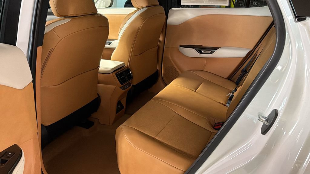 New 2026 Lexus RZ 450e AWD w/ Technology Package image 10