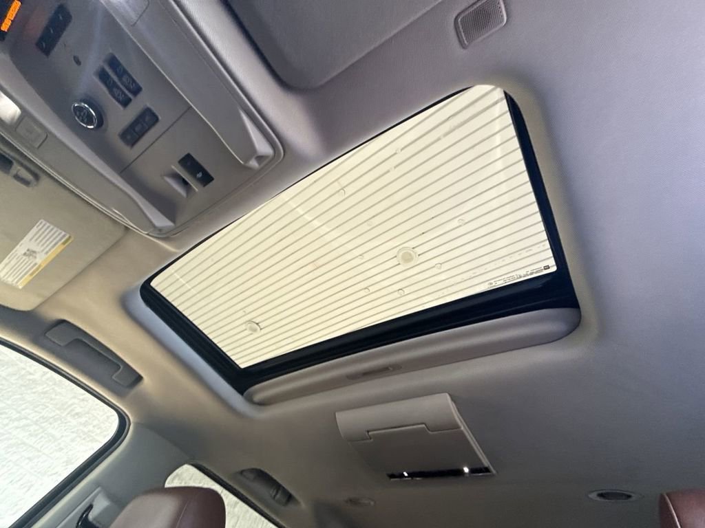 Certified 2018 Cadillac Escalade ESV Premium Luxury w/ LPO, Radiant Package image 19