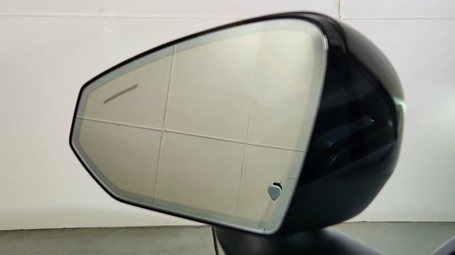 New 2026 Volvo EX30 Ultra w/ Protection Package AWD/4WD image 13