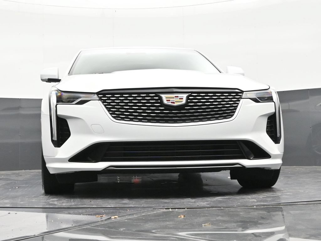 Certified 2023 Cadillac CT4 Luxury RWD image 27