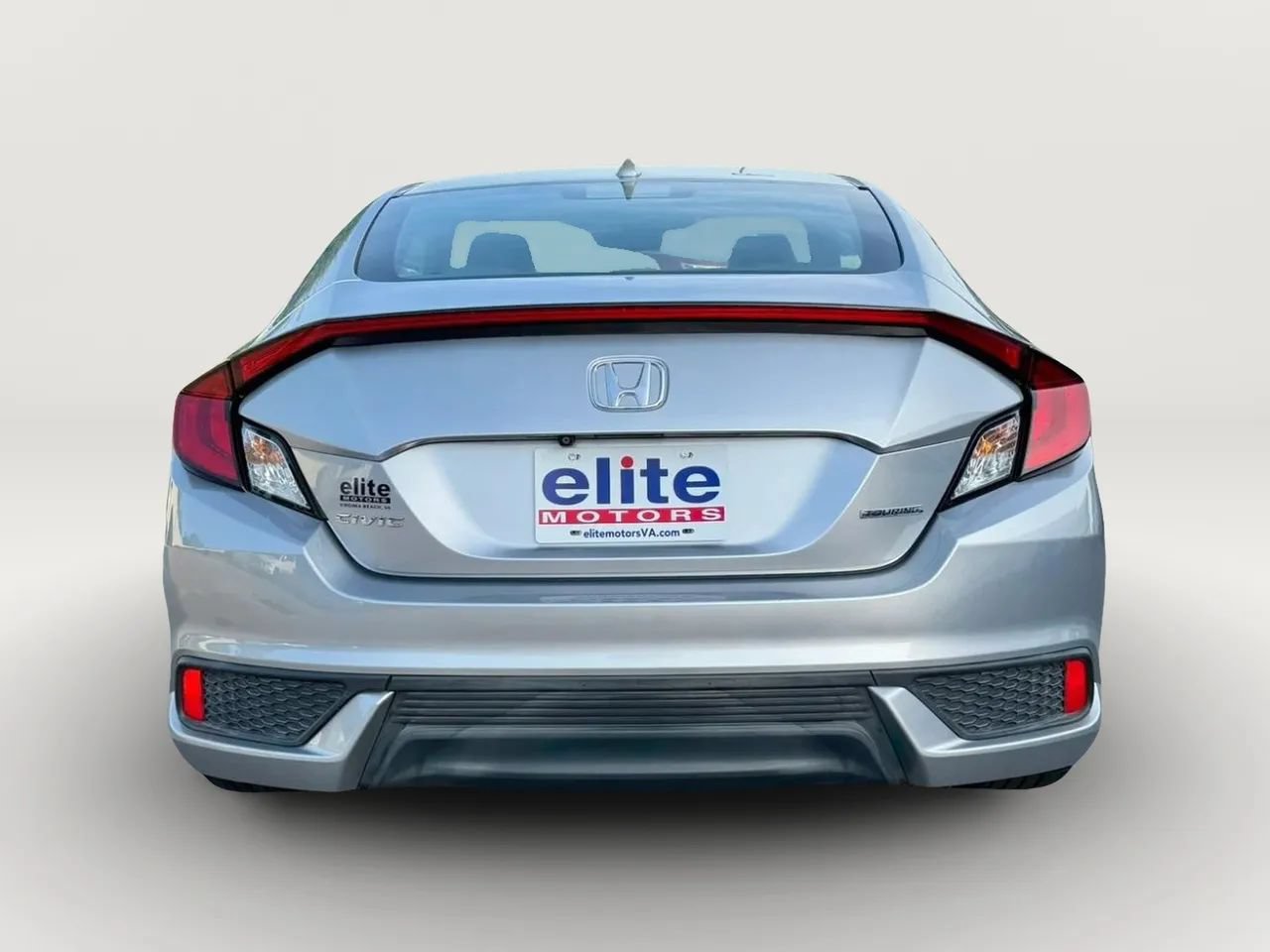 Used 2019 Honda Civic Touring image 7