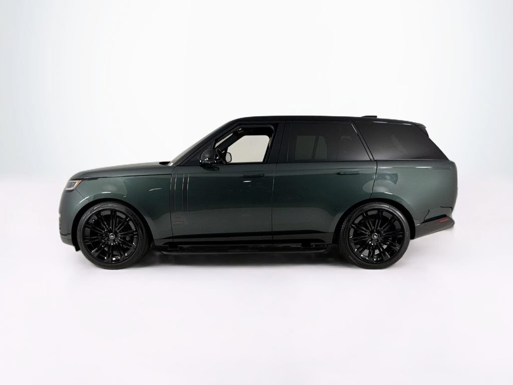 Used 2023 Land Rover Range Rover Autobiography AWD/4WD image 2