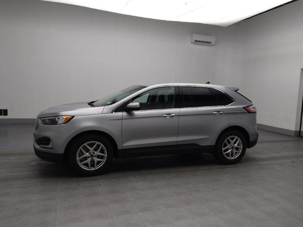Used 2024 Ford Edge SEL image 2