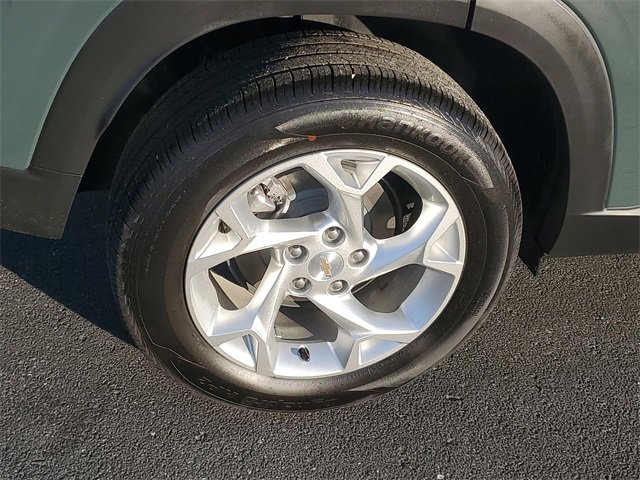 Certified 2025 Chevrolet Trax LS w/ LS Convenience Package image 5