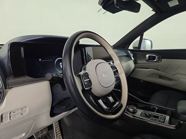 Certified 2023 Kia Sorento SX Prestige image 17