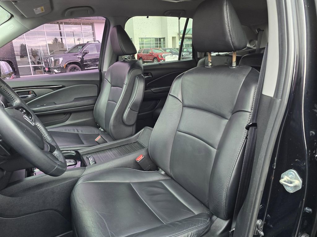 Used 2019 Honda Pilot Touring image 23