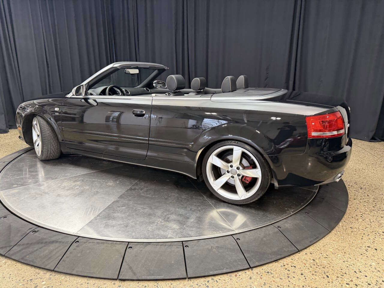 Used 2009 Audi S4 Cabriolet image 14