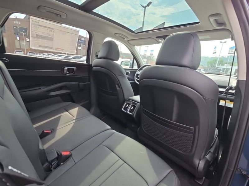 New 2026 Kia Sorento S AWD/4WD image 16