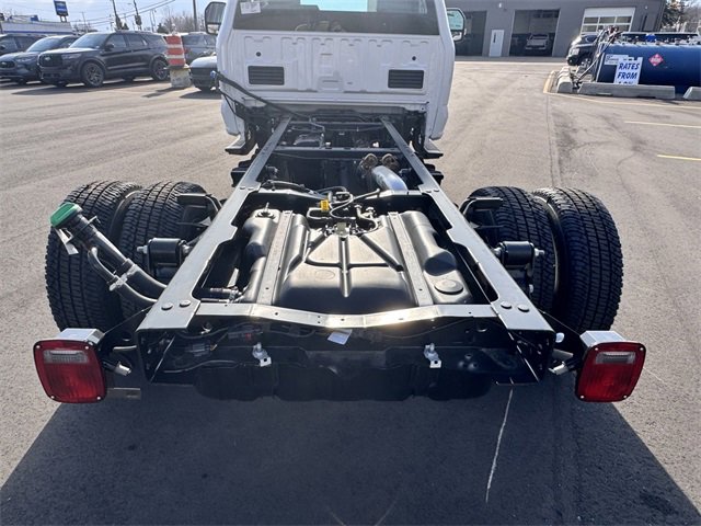 New 2025 Ford F350 XL w/ XL Chrome Package image 10