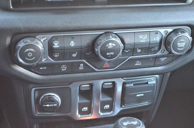 New 2026 Jeep Wrangler Sport AWD/4WD image 27