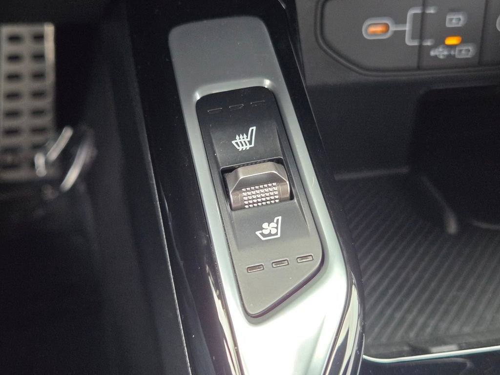 Certified 2025 Kia Sorento SX Prestige AWD/4WD image 30