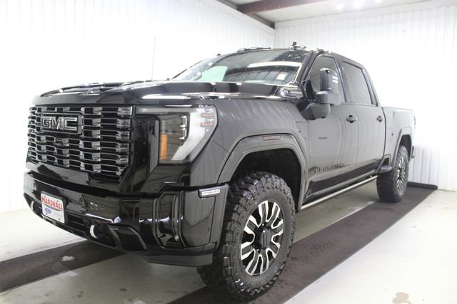 Used 2025 GMC Sierra 2500 Denali Ultimate AWD/4WD image 3