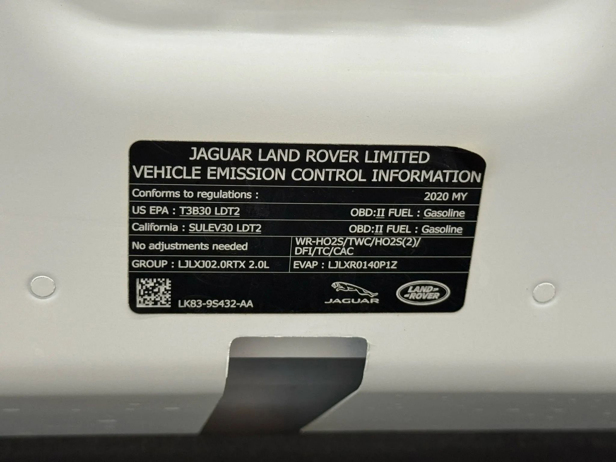 Used 2020 Land Rover Range Rover Velar S image 51
