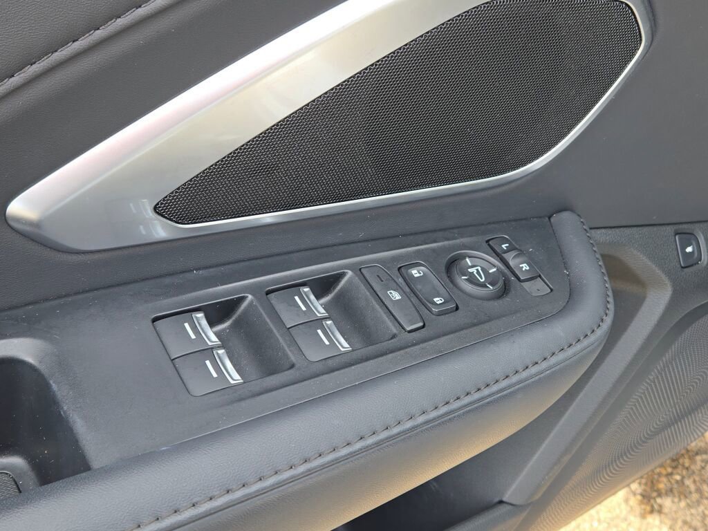 Certified 2023 Acura RDX AWD image 36