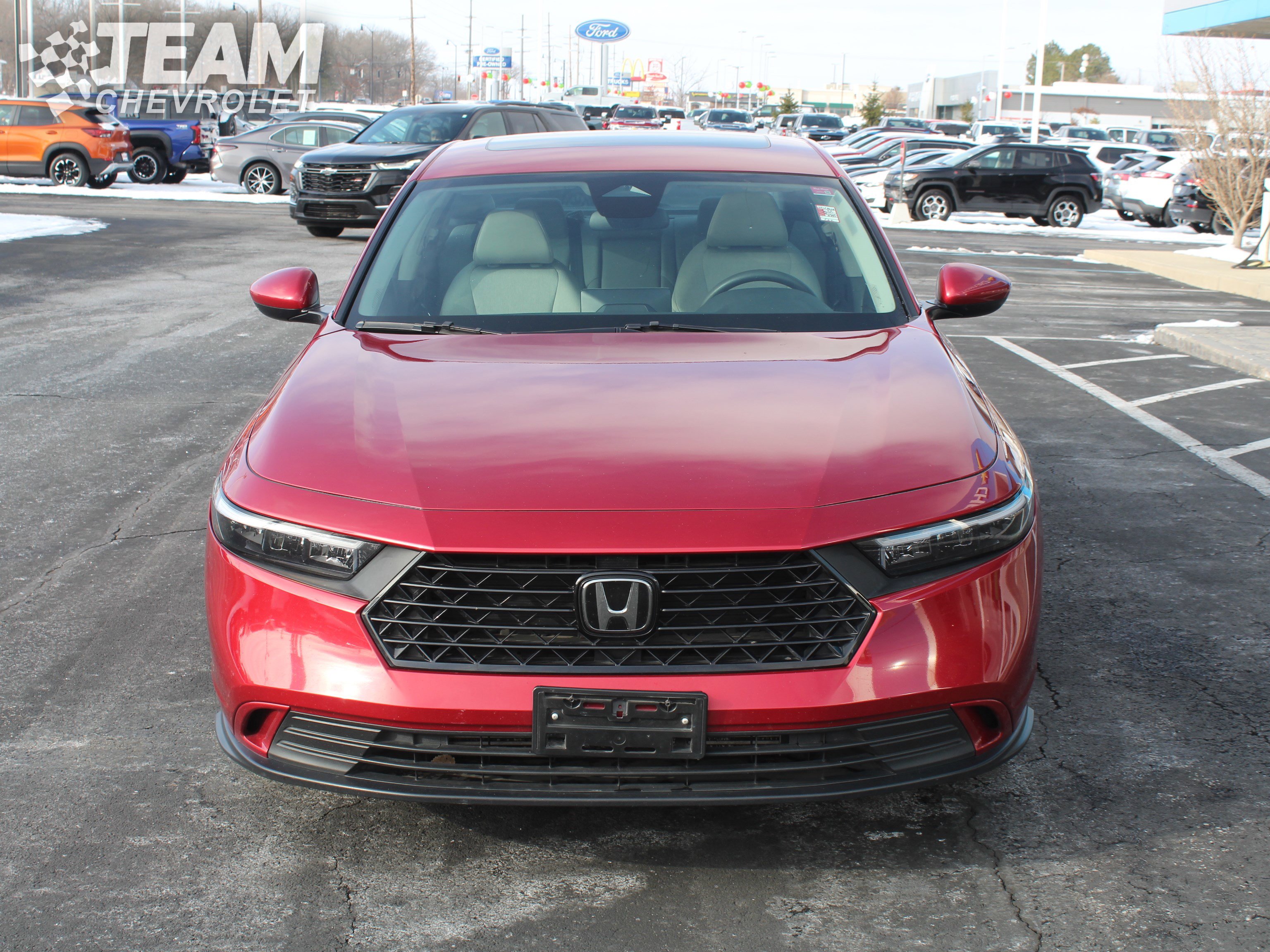 Used 2023 Honda Accord EX image 9