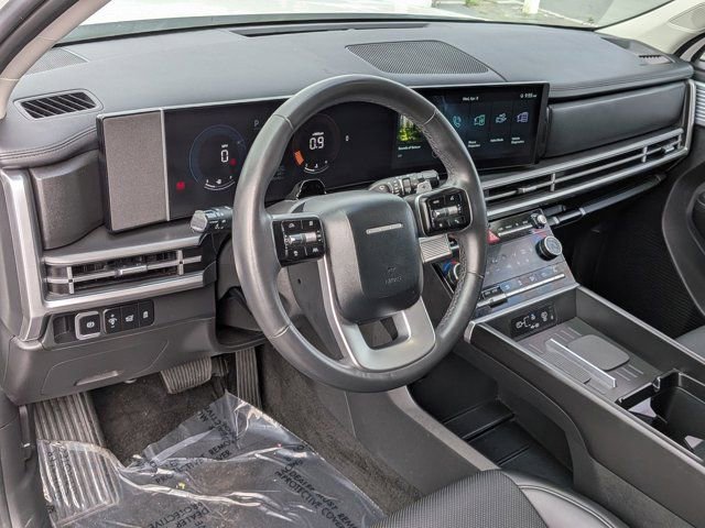 Used 2025 Hyundai Santa Fe SEL image 16