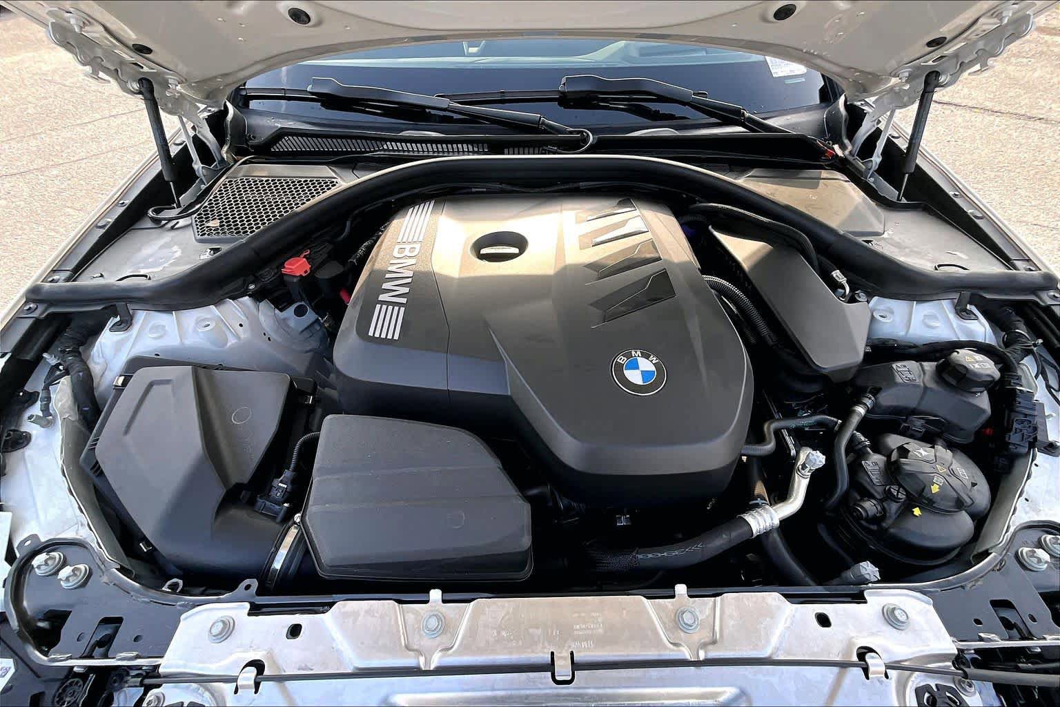 Used 2026 BMW 330i Sedan w/ M Sport Package RWD image 30