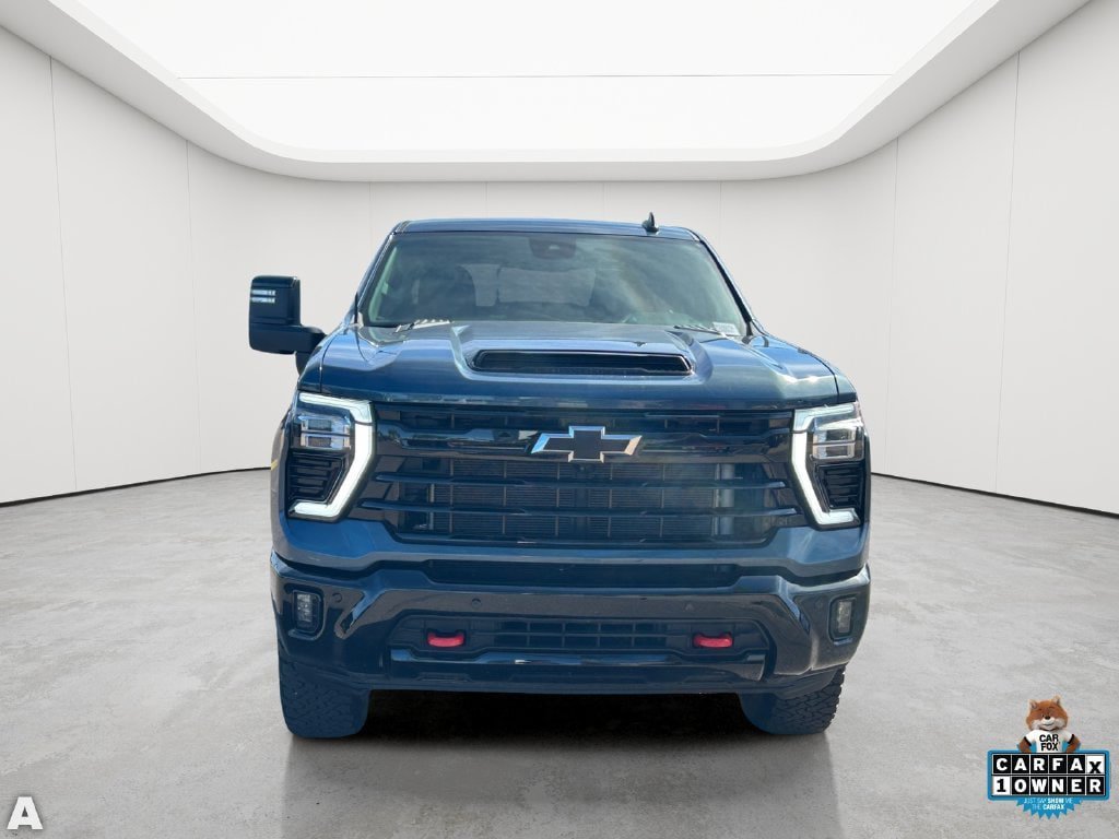 Used 2025 Chevrolet Silverado 3500 LT w/ Trail Boss Package AWD/4WD image 8